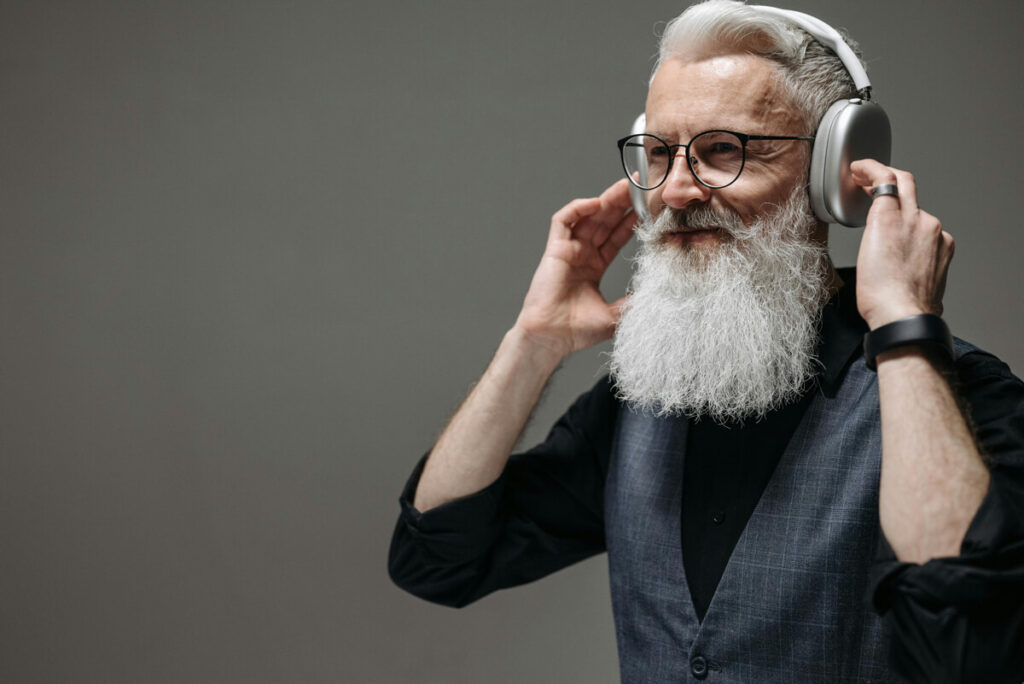 Blog: La música como terapia en el cuidado de personas mayores